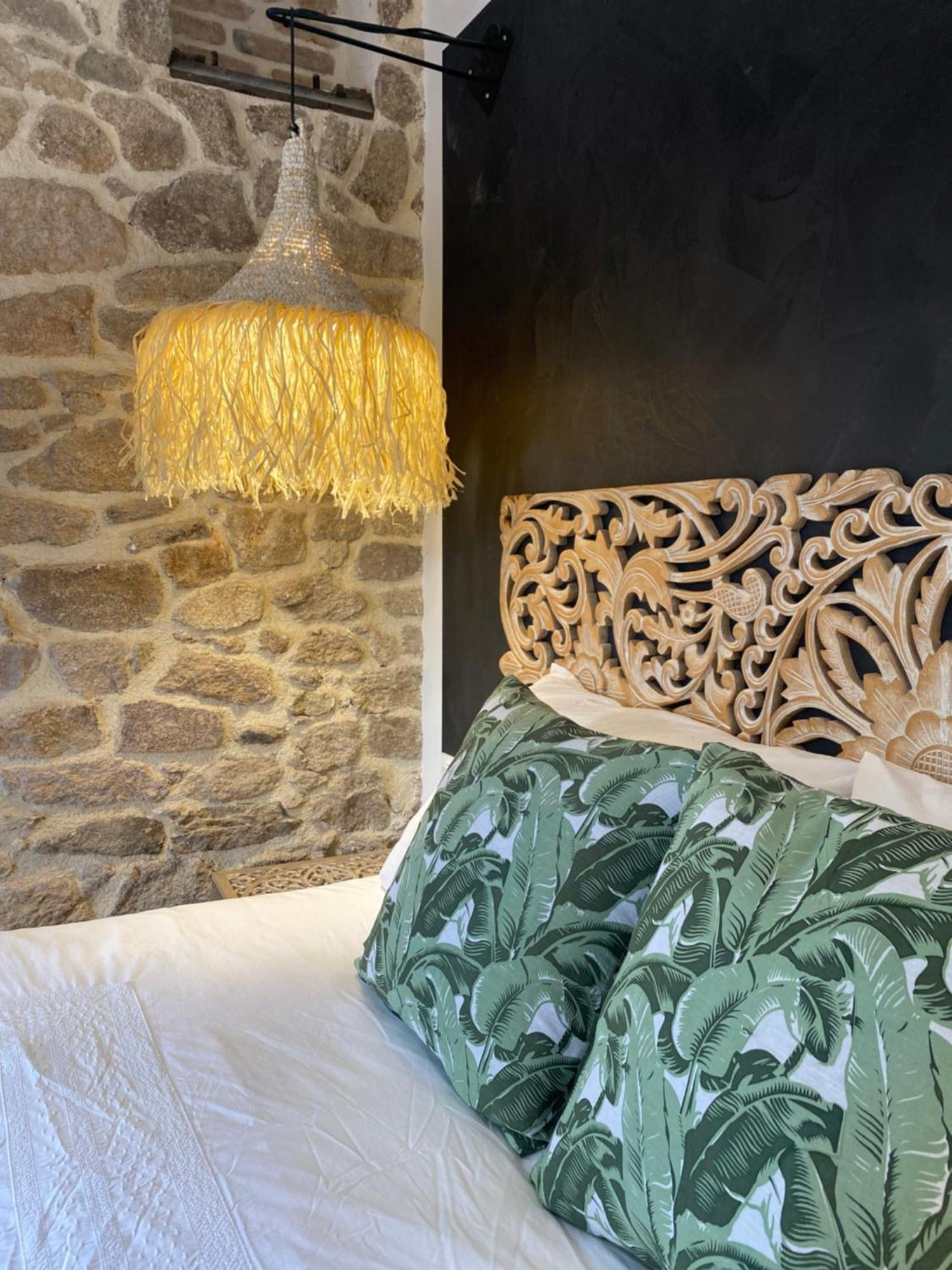 Bed and Breakfast Le Moulin Du Guy, Proche Du Puy Dufou Chanverrie Экстерьер фото