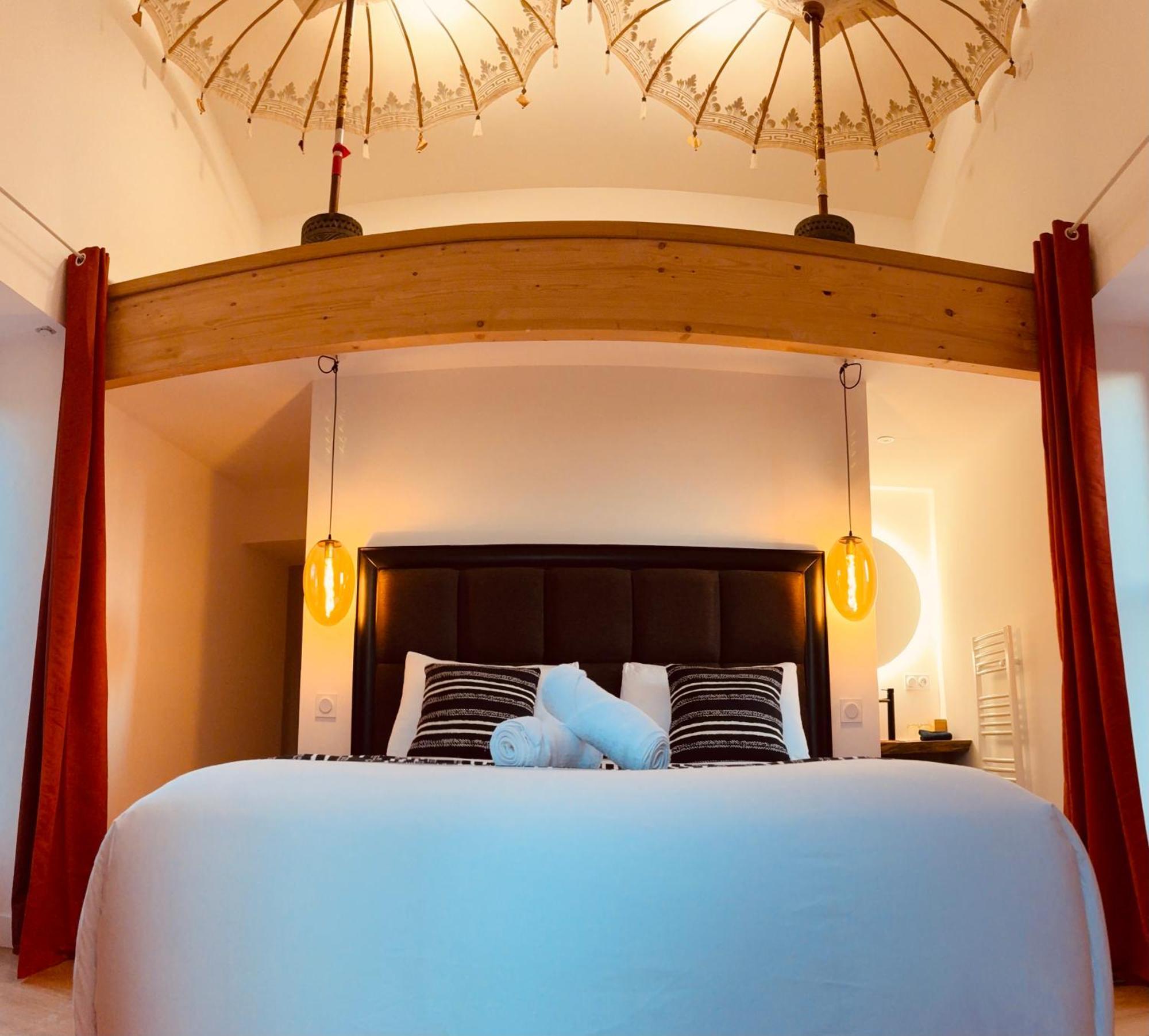 Bed and Breakfast Le Moulin Du Guy, Proche Du Puy Dufou Chanverrie Экстерьер фото
